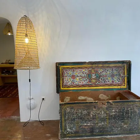 Kalitsi Canaves Apartment