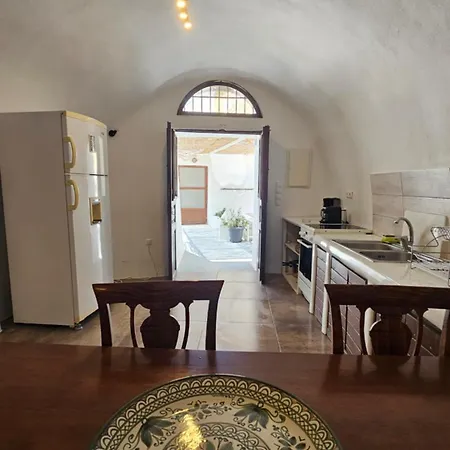 Kalitsi Canaves Apartamento *