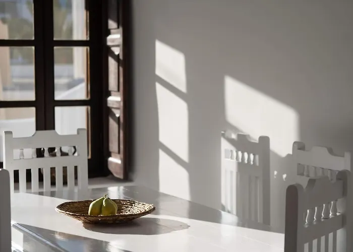 Kalitsi Canaves Apartment