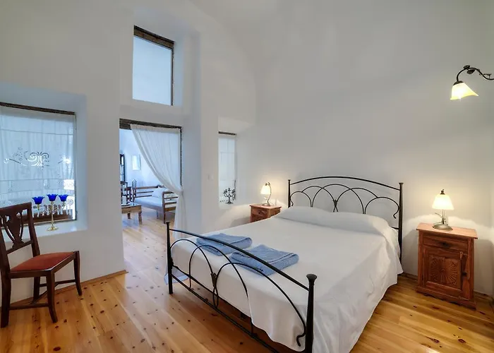 Apartment Kalitsi Canaves *