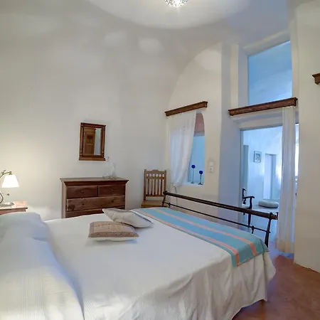 Kalitsi Canaves Βόθον